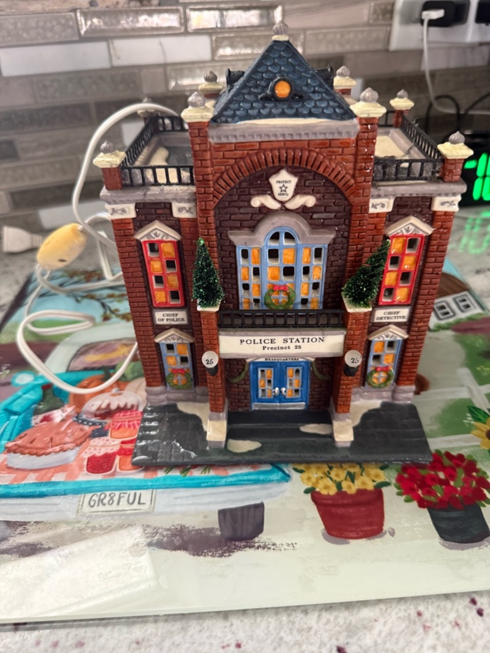 Decorative Police Station Figurine - Brown Holiday Home Office Accent